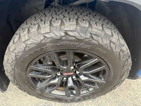 Used 2022 GMC Sierra 1500 Elevation AWD/4WD image 19