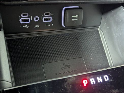 New 2025 Jeep Grand Cherokee Altitude image 24