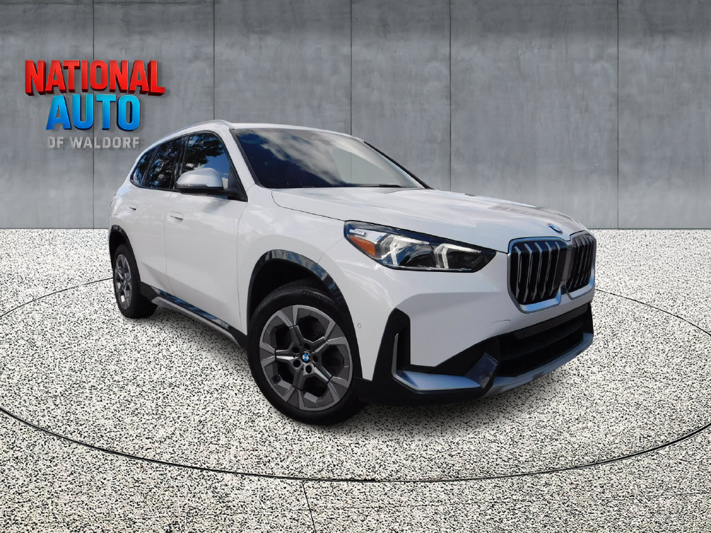Used 2023 BMW X1 xDrive28i w/ Premium Package AWD/4WD image 1