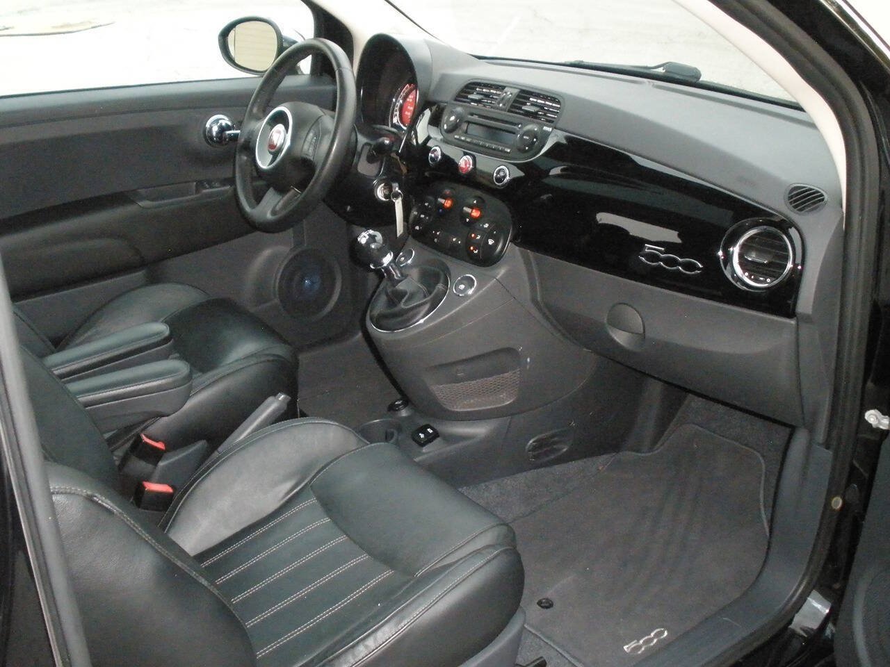 Used 2015 FIAT 500 Lounge w/ Luxury Leather Package FWD image 27