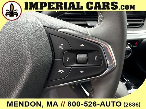 New 2026 Chevrolet Trax LT w/ Midnight Edition FWD image 19