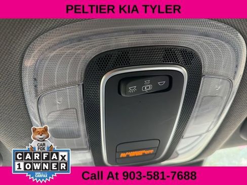 Used 2022 Hyundai Elantra SE FWD image 23