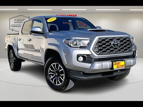 Used 2020 Toyota Tacoma TRD Sport Double Cab 5' Bed AT image 1
