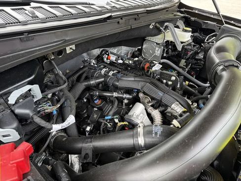 New 2026 Lincoln Navigator L Reserve AWD/4WD image 28