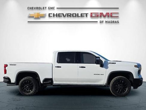 New 2026 Chevrolet Silverado 2500 LTZ w/ Trail Boss Package image 2