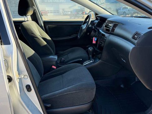 Used 2006 Toyota Corolla S image 12