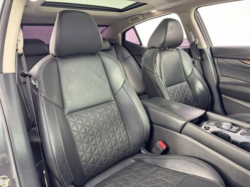 Used 2018 Nissan Maxima Platinum image 39