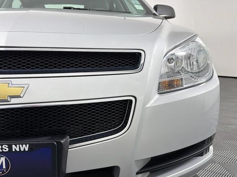 Used 2012 Chevrolet Malibu LS FWD image 4