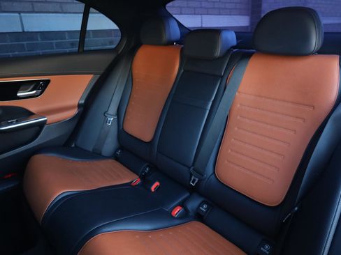 Used 2022 Mercedes-Benz C 300 Sedan image 21