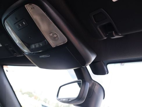 Used 2023 Dodge Durango GT RWD image 18