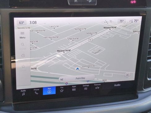 New 2025 Ford F150 Lariat w/ Equipment Group 502A High image 21