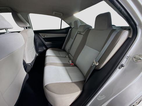 Used 2019 Toyota Corolla LE FWD image 24
