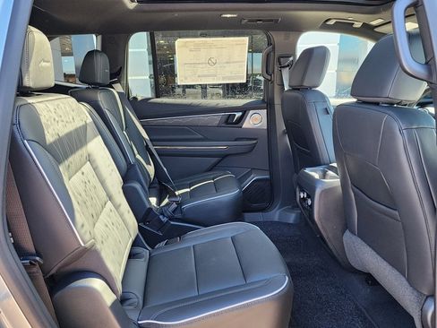 New 2026 Buick Enclave Avenir image 46