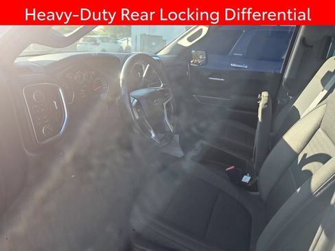 Used 2020 Chevrolet Silverado 1500 RST w/ RST 2.7L Value Package AWD/4WD image 9