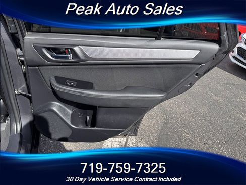 Used 2019 Subaru Outback 2.5i Premium AWD/4WD image 26