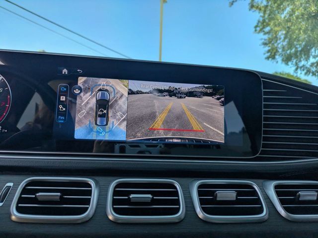 Used 2025 Mercedes-Benz GLS 450 4MATIC image 28