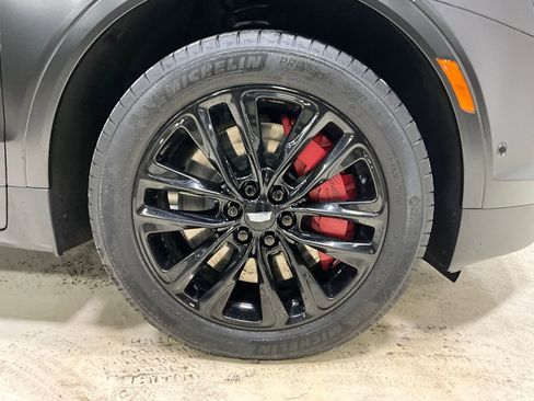 Used 2022 Cadillac XT5 Sportv w/ Platinum Package image 9