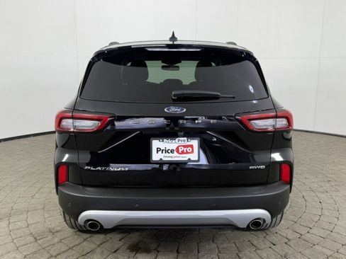Used 2024 Ford Escape Platinum image 6