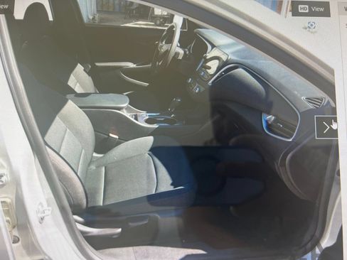 Used 2019 Chevrolet Malibu LS FWD image 6