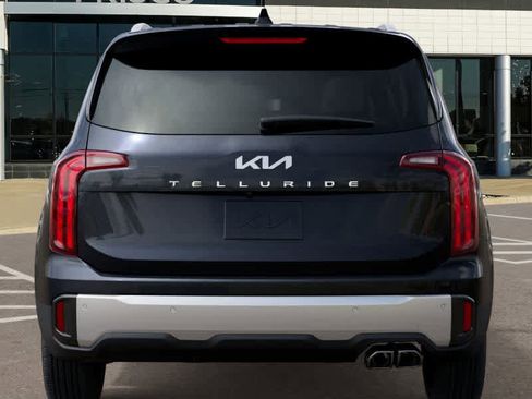 New 2025 Kia Telluride S image 13