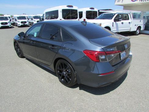 Used 2022 Honda Civic Sport image 8