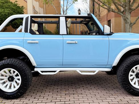 Used 2025 Ford Bronco Outer Banks image 12