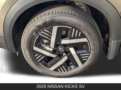 Used 2026 Nissan Kicks SV FWD image 11