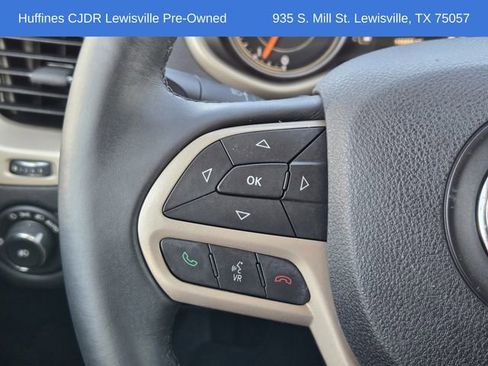 Certified 2017 Jeep Cherokee Latitude w/ Safety/Convenience Group image 28