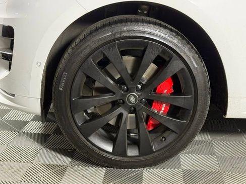Used 2025 Land Rover Range Rover Sport Dynamic SE image 13