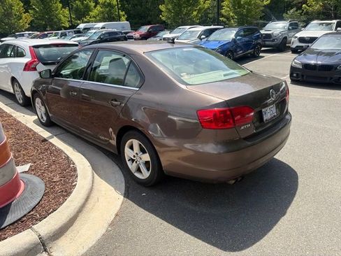 Used 2014 Volkswagen Jetta TDI FWD image 7