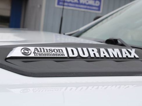 Used 2024 Chevrolet Silverado 2500 LT image 16