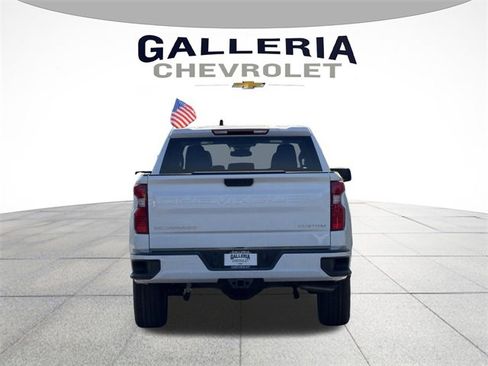 New 2026 Chevrolet Silverado 1500 Custom image 6