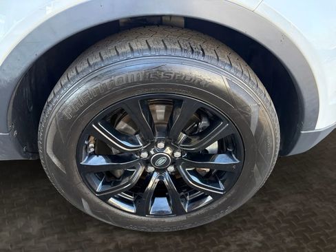 Used 2019 Land Rover Range Rover Evoque SE Premium AWD/4WD image 39