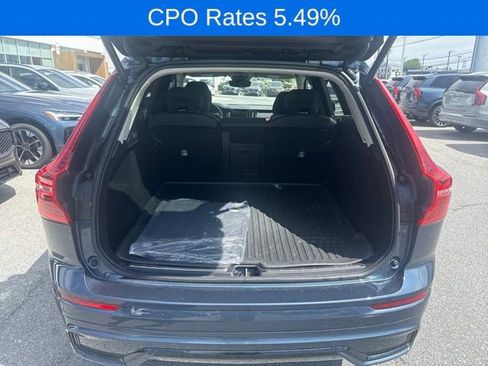 Certified 2023 Volvo XC60 B5 Plus AWD/4WD image 12