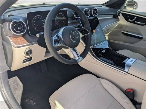 Used 2026 Mercedes-Benz C 300 Sedan image 3