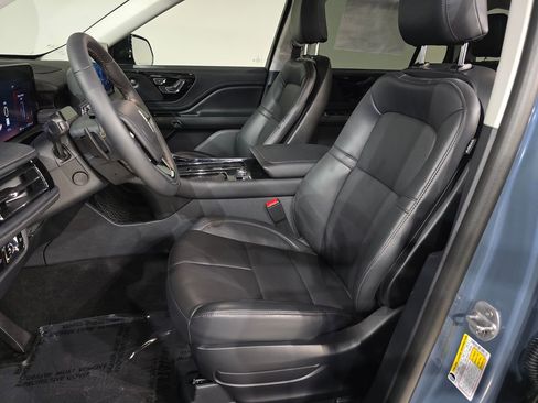 New 2025 Lincoln Aviator Premiere w/ Jet Appearance Package image 20