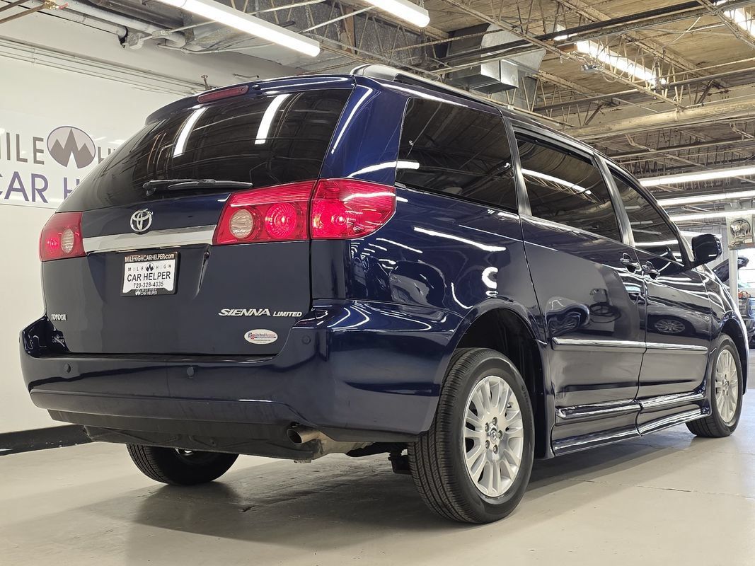 Used 2007 Toyota Sienna XLE FWD image 20