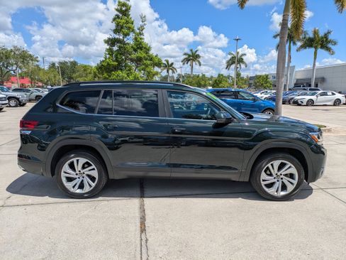 Used 2021 Volkswagen Atlas SE AWD/4WD image 3