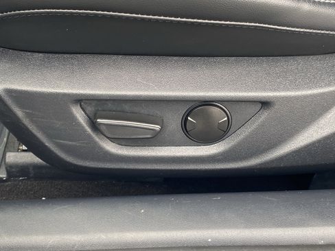 Used 2024 Ford Mustang Premium image 16