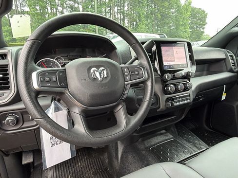 New 2026 RAM 5500 Tradesman w/ Chrome Appearance Group AWD/4WD image 21