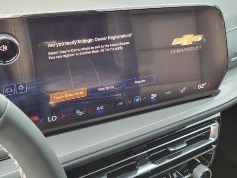 New 2026 Chevrolet Traverse LT AWD/4WD image 17