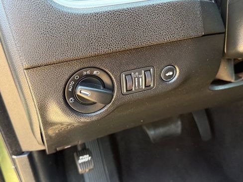Used 2022 Dodge Charger SXT w/ Blacktop Package RWD image 19