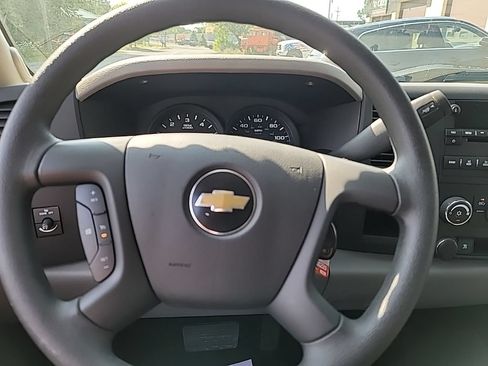 Used 2011 Chevrolet Silverado 1500 LS AWD/4WD image 19