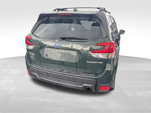 Used 2023 Subaru Forester Premium AWD/4WD image 16