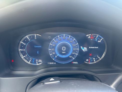 Used 2020 Cadillac Escalade ESV Premium Luxury RWD image 10
