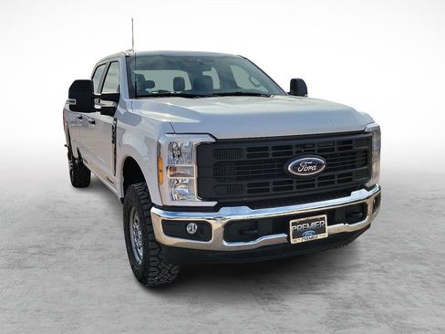 New 2026 Ford F350 XL w/ XL Off-Road Package AWD/4WD image 2