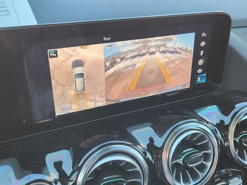 Used 2022 Mercedes-Benz GLA 250 GLA 250 image 16