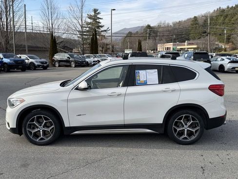 Used 2018 BMW X1 xDrive28i image 8