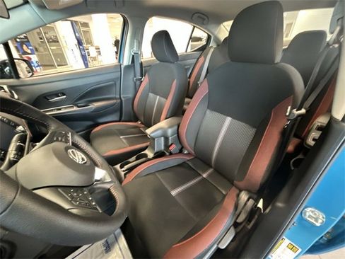 New 2025 Nissan Versa SR w/ Trunk Package image 11