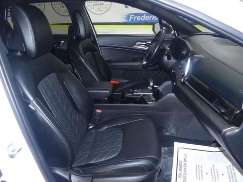 Used 2023 Kia Sportage X-Line AWD/4WD image 8